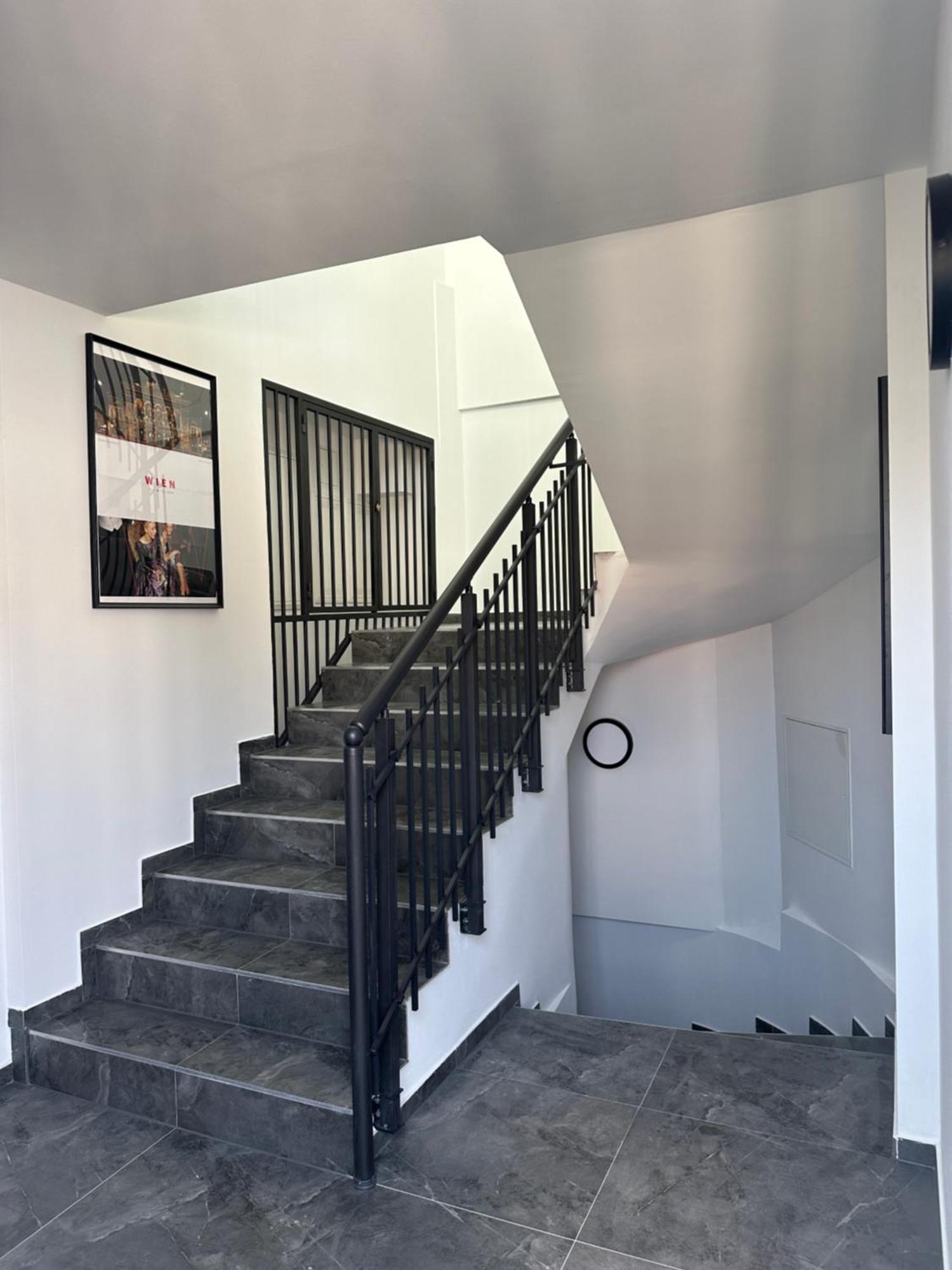 Si Apartments - Smart Inn Вена Экстерьер фото