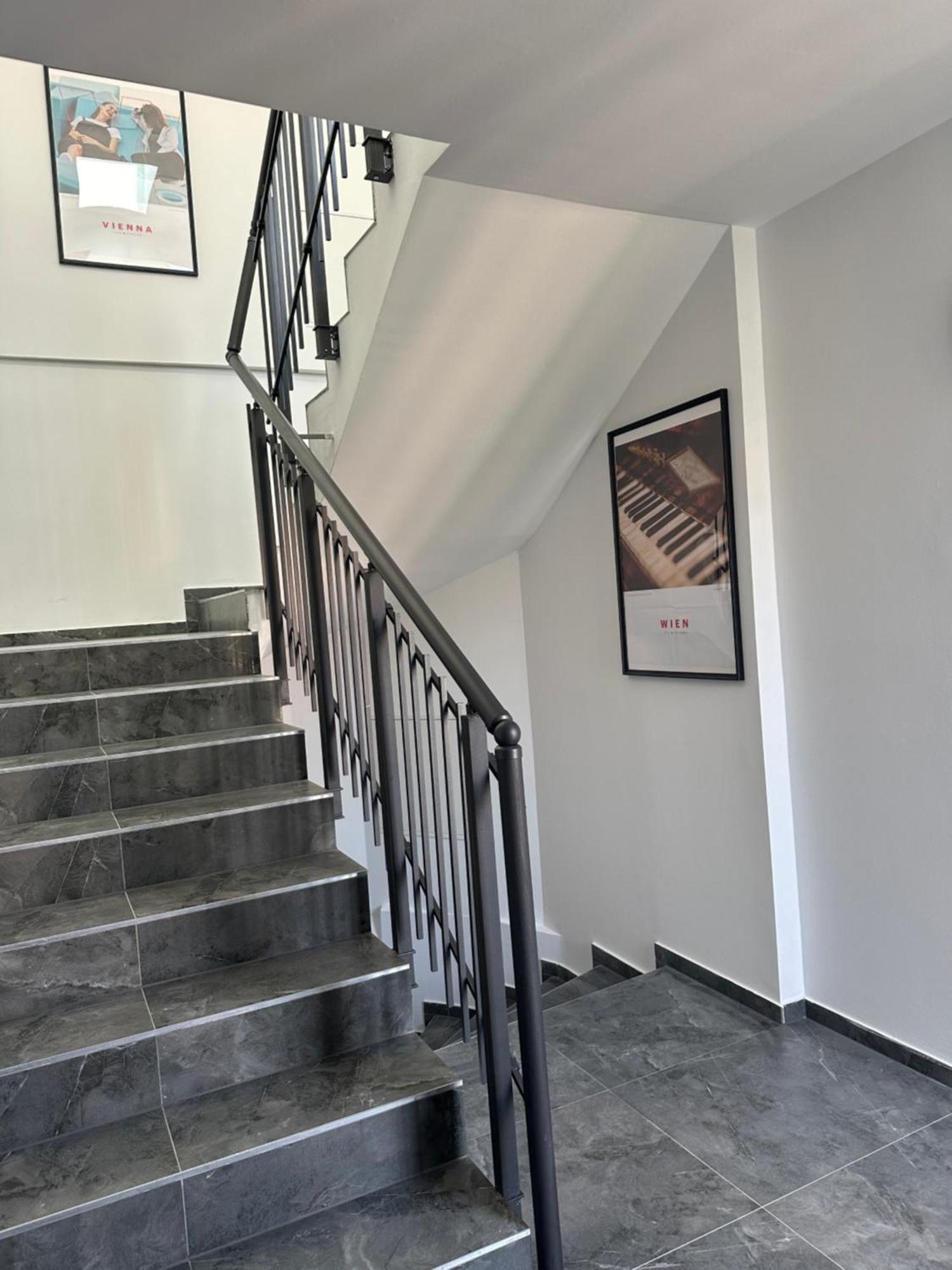 Si Apartments - Smart Inn Вена Экстерьер фото